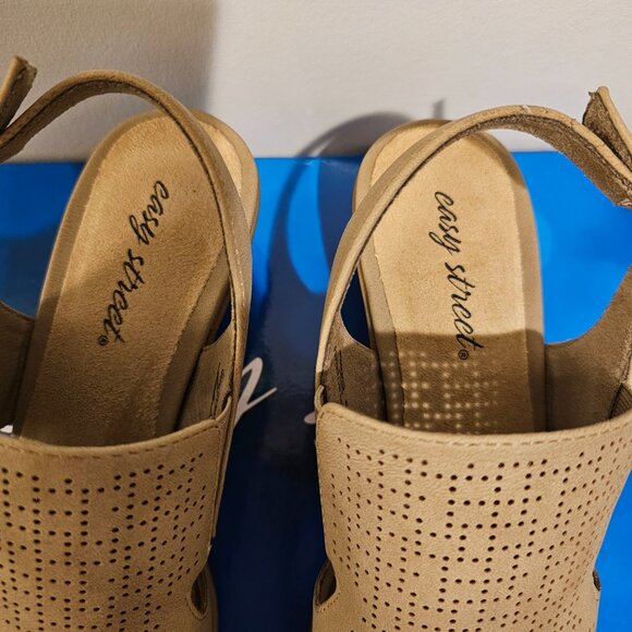 Easy Street sandals - Zelma -  size 8.5 - Picture 4 of 10